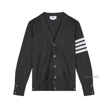 THOM BROWNE [톰브라운] SS26 남성 4바 클래식 가디건 MKC002A Y1014 022 | 신세계V