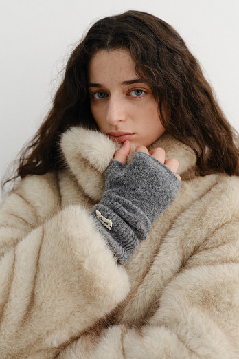 DUNST ALPACA HAND WARMER CHARCOAL GREY_UDGL5F102CG | 신세계V