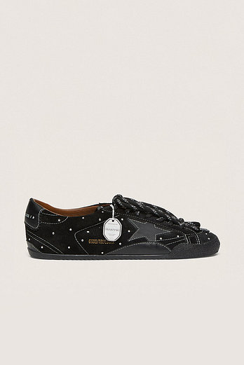 GOLDEN GOOSE KOREA [공식 스토어] 골든구스  여성 트루스타 GWF00922 F007982 90100 | 신세계V