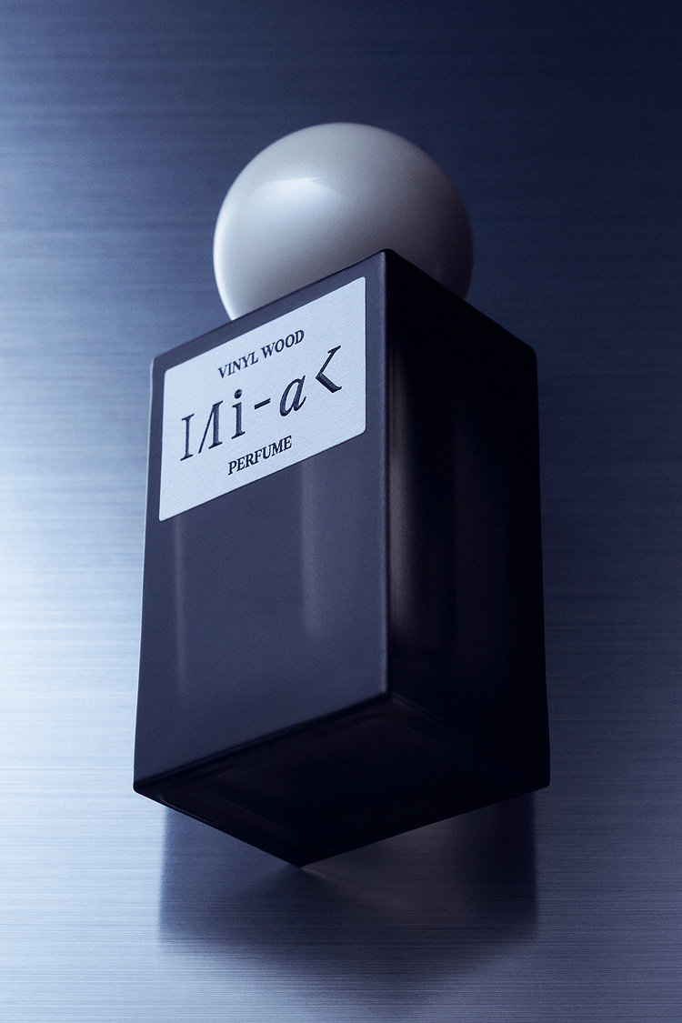[신세계V 단독] 바이닐우드 퍼퓸 50ML (퍼퓸드 참 본품 1종 랜덤 증정)