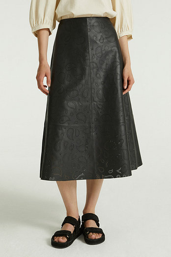 YVES SALOMON [공식] 이브살로몬 펀칭 맥시 스커트 | 신세계V