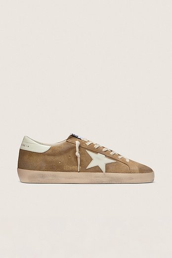 GOLDEN GOOSE KOREA [공식 스토어] 골든구스  남성 슈퍼스타 GMF00101 F008926 16121 | 신세계V