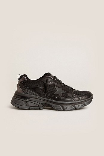 GOLDEN GOOSE KOREA [공식 스토어] 골든구스  남성 라이트스타 GMF00724 F006473 90100 | 신세계V
