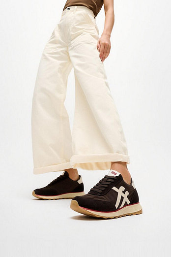FITFLOP [핏플랍][삼성물산공식] 여성 레트로Q FF 패브릭/스웨이드 스니커즈  초콜릿 브라운/파리스 베이지 (FT61K2N16D) | 신세계V