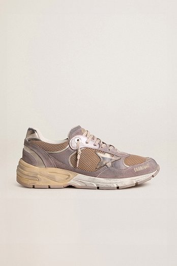 GOLDEN GOOSE KOREA [공식 스토어] 골든구스  여성 러닝 대드 스타 GWF00884 F007831 83208 | 신세계V