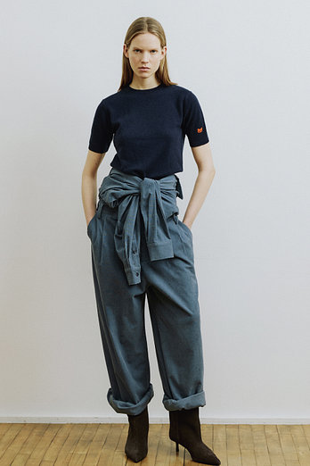 MOLLIOLLI BORI Cashmere 100% Short Sleeve Knit Top [Navy] | 신세계V