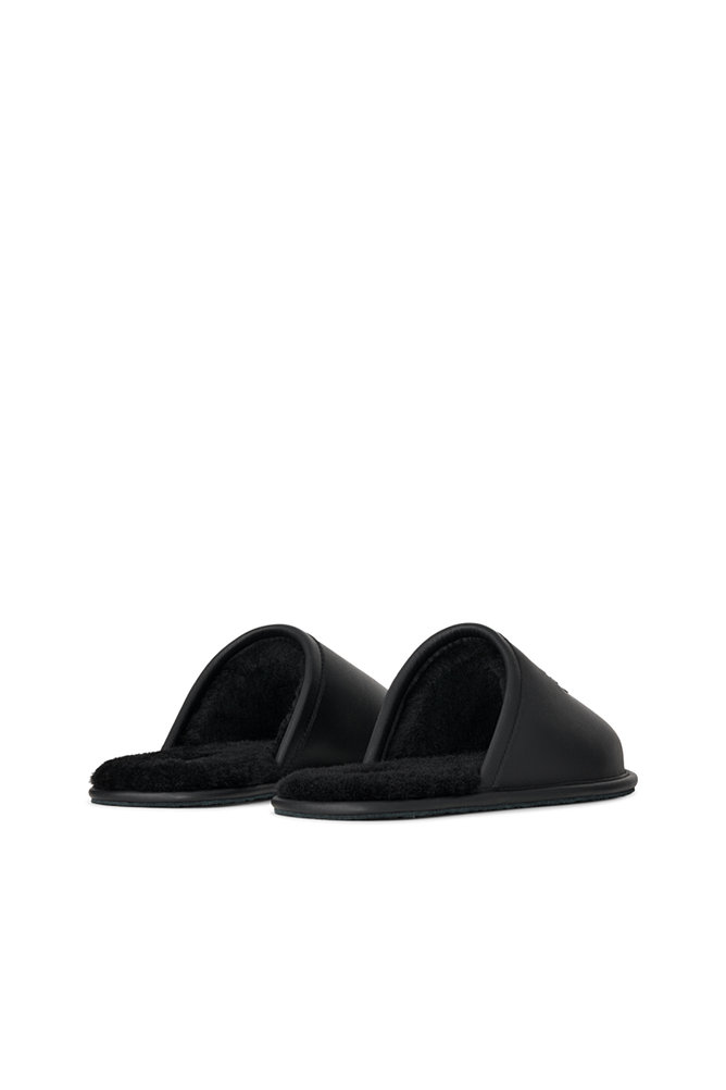 [UGG x Willy Chavarria] [남여공용] 레더 자수 슬리퍼 (호텔 차바리아 슬리퍼)