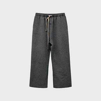 FEAR OF GOD [명품] 에센셜 플레어 스웨트팬츠 차콜헤더 남성 팬츠 130HO258411F CH 49948242 | 신세계V