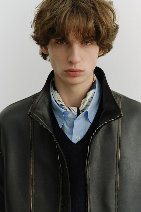 DUNST LINEAR FRAME SCARF CREAM NAVY_M_UDMU6E101MU | 신세계V
