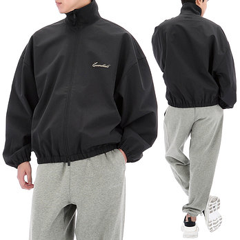 FEAR OF GOD [피어오브갓] 에센셜 시그니처 집업 자켓 202SP264591F VINTAGEBLACK | 신세계V