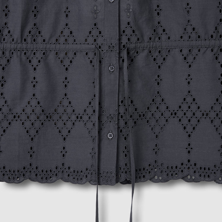 여 아일렛 민소매 블라우스