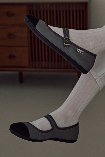 VICTORIA SHOES 빅토리아 오다 메리제인 캡토 (1049916-ANTRACITA) | 신세계V