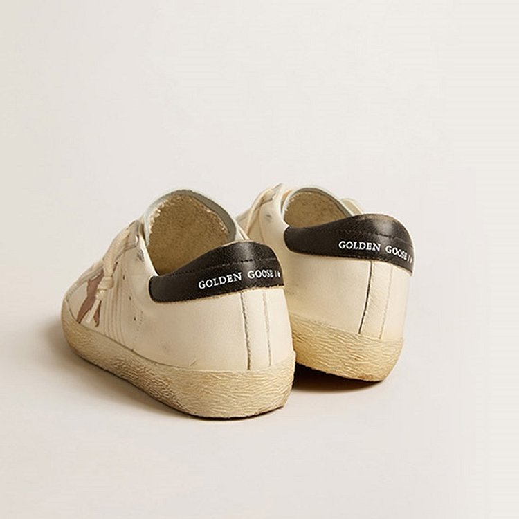 GOLDEN GOOSE KOREA(골든구스) [공식 스토어] 골든구스 남성 슈퍼스타 GMF00101 F005366 10390 ...