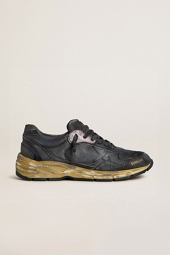 GOLDEN GOOSE KOREA [공식 스토어] 골든구스  남성 러닝 대드 스타 GMF00884 F007839 90100 | 신세계V