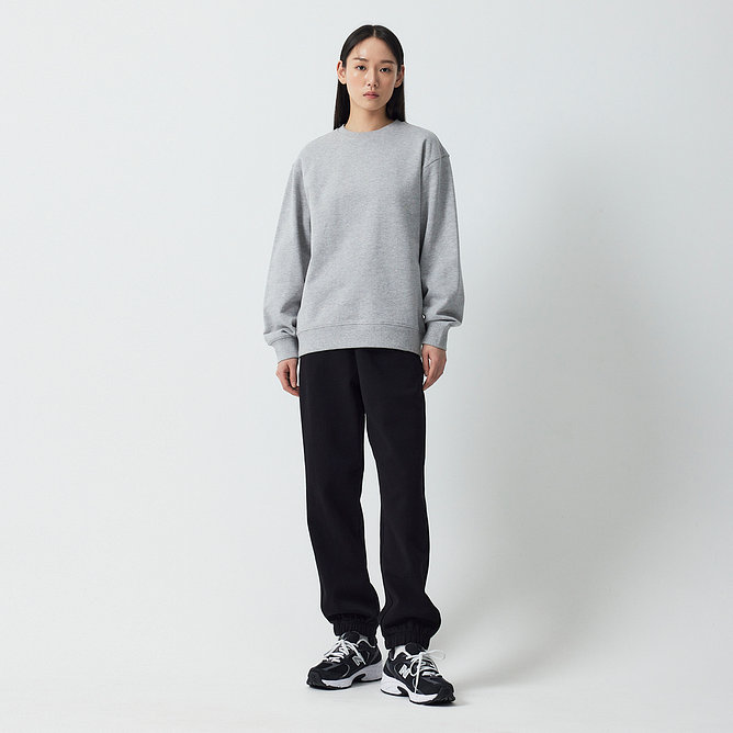 유니 스웨트 셔츠