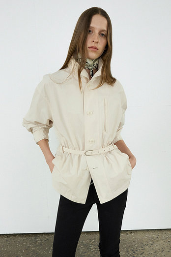 L`H.A.S BELTED WINDBREAKER JACKET_IVORY | 신세계V