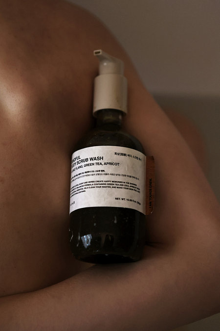 TOUN28 [톤28] 바디 스크럽 워시 회상 300g | 신세계V