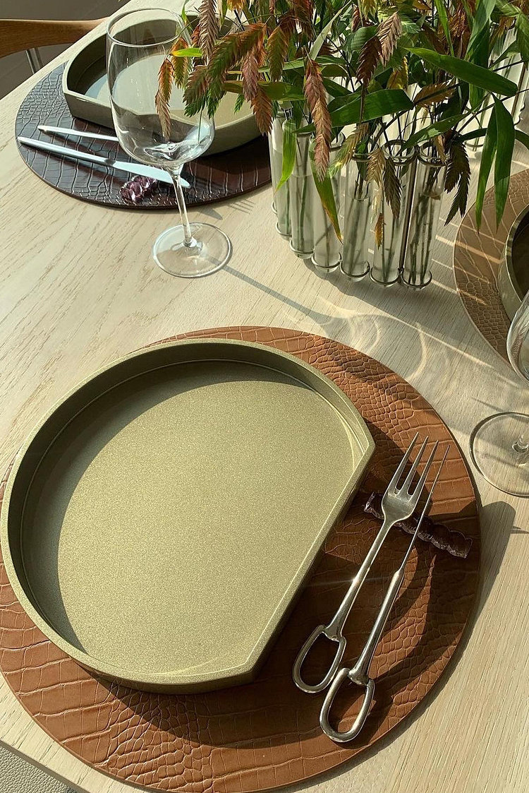 ATELIER QUINCE(아틀리에퀸스) 아틀리에 퀸스 AC 매트 (4PCS) 다크 브라운 | 신세계V