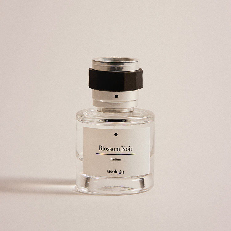 블라썸 누아 퍼퓸 30ml + 신규 미니 퍼퓸 1EA 증정