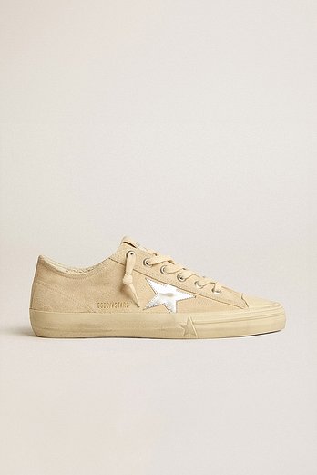 GOLDEN GOOSE KOREA [공식 스토어] 골든구스  남성 브이스타2 GMF00129 F005298 15542 | 신세계V