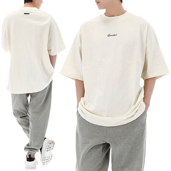 FEAR OF GOD [피어오브갓] 에센셜 시그니처 90s 반팔 티셔츠 125SP264593F IVORY | 신세계V