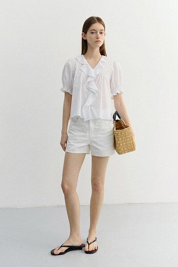 DUNST RUFFLE BLOUSE WHITE_UDBL6B221WT | 신세계V