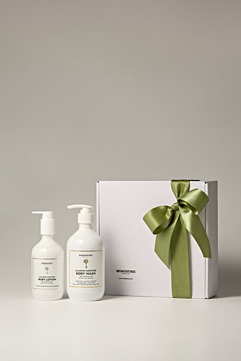 WONDERTREE [편안함이 머무는 바디 세트] 카밍 모이스처 바디워시500ml+카밍 모이스처 바디로션500ml | 신세계V