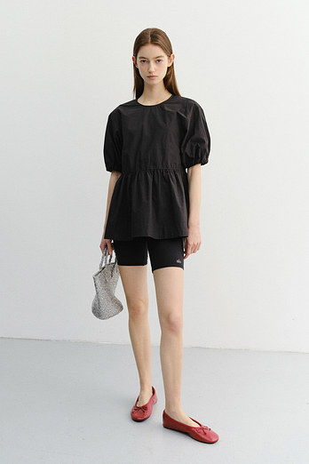 DUNST RIBBONED BACK SLIT BLOUSE BLACK_UDBL6B227BK | 신세계V