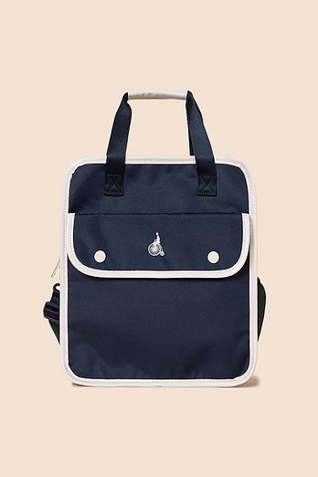 BEANPOLE KIDS [시즌오프30%][26SS 5%][BEANPOLE KIDS] 시그니처  보조가방  네이비 (BI61D4U31R) | 신세계V