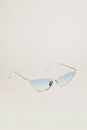 GOLDEN GOOSE KOREA 골든구스  공용 실버 프레임 & 블루 렌즈 캣아이 선글라스 GUA00258 A000385 70227 | 신세계V
