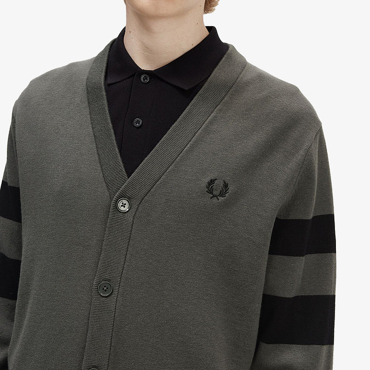 FRED PERRY(프레드페리) [Sharp] 팁드 슬리브 가디건 (638) AFPM2335534-638 | 신세계V