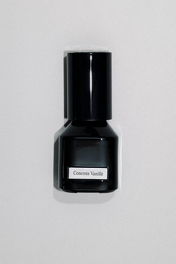 RAW CONTRAST 콘크리트 바닐 오 드 퍼퓸 50ml | 신세계V