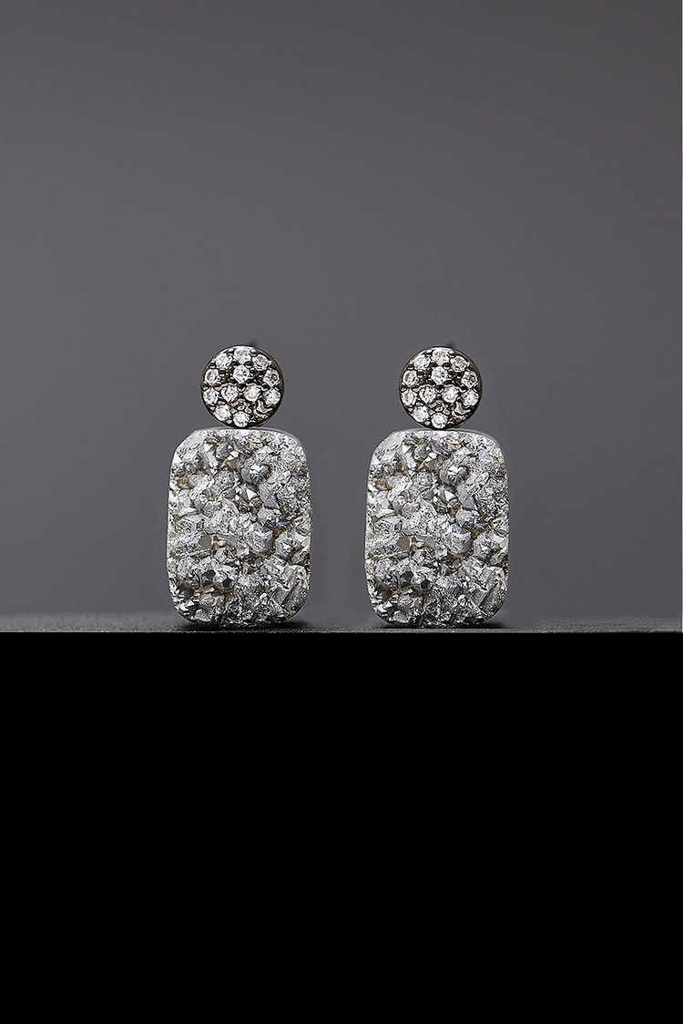 [HAZINA] 15mm Grey Druzy Agate Earrings