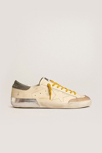 GOLDEN GOOSE KOREA [공식 스토어] 골든구스  남성 슈퍼스타 GMF00172 F006024 15606 | 신세계V