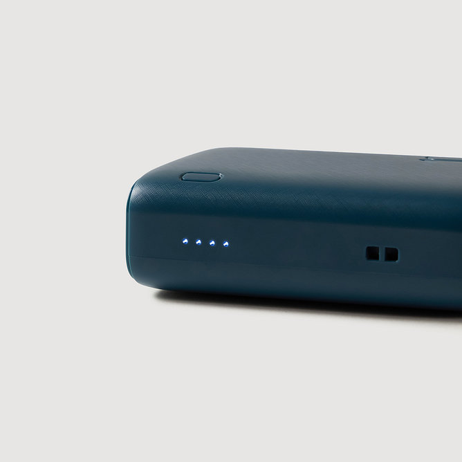 고속 충전 보조배터리(10,000mAh) 틸블루
