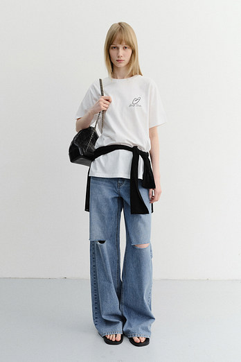 DUNST DAMAGED WIDE JEANS CLASSIC BLUE_UDPA6B233B2 | 신세계V