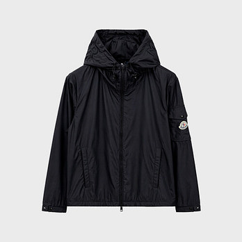 MONCLER SASSIERE 사씨에르 로고 패치 윈드브레이커 후드 자켓 블랙 남성 자켓 1A00155 59876 999 50128404 | 신세계V