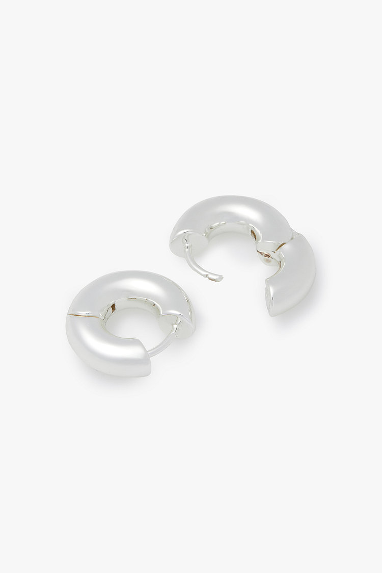 COBBLE EARING 16mm