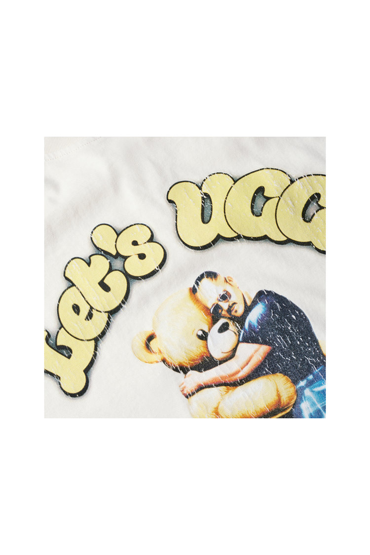 [UGG x Willy Chavarria] [남여공용] 디스트레스드 그래픽 크롭 티셔츠 (UGG 윌리 차바리아 허그 잇 티)