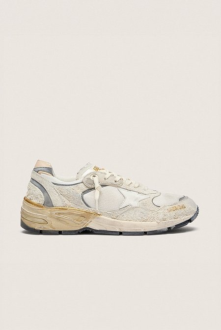 GOLDEN GOOSE KOREA [공식 스토어] 골든구스  여성 러닝 대드 스타 GWF00884 F002156 80185 | 신세계V