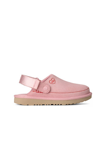 UGG [KIDS] 클래식 스웨이드 클로그 (골든스타 러브 클로그 '26) | 신세계V