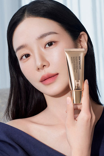 HOURGLASS 일루션 루미너스 글로우 파운데이션 SPF 30 35ml (SHADE 1) | 신세계V
