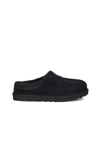 UGG [MEN] 스웨이드 자수 슬립온 슬리퍼 (뉴먼) | 신세계V